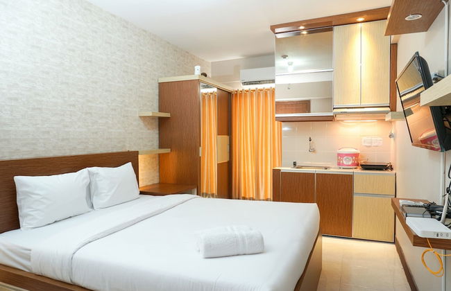 Modern Studio Apartment at Cinere Resort - Photo 1