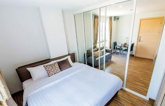 The Violin Sriracha - Photo 4