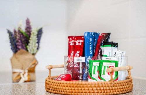 Centrally Located Apt with Parking - Foto 30