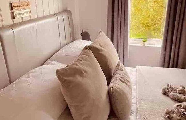 A Beautiful, Unique Lodge, Made for two - Photo 21