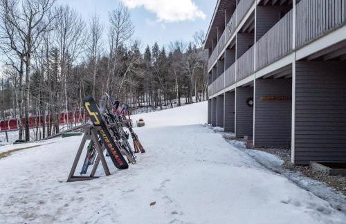 Sunday River Ski In Ski Out Mountain View Condo with Hot Tub Pool and Sauna! - Foto 7