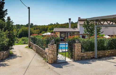 Villa Katerina - Photo 18