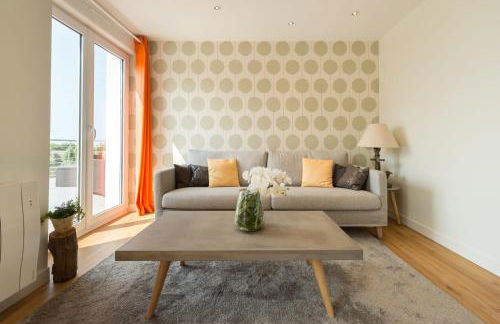 Tipoz'Immo - Maison de la Baie - vue mer et accès direct à la plage - animaux bienvenus - wifi inclus - linge inclus et lits faits - terrasse et jardin clos - parking gratuit - proche des commerces et des attractions touristiques - Foto 11