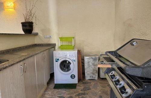 Villa pareada con piscina privada - Foto 33