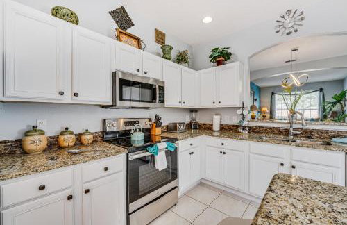 7 Mi to Disney: Kissimmee Home w/ Pool & Hot Tub! - Foto 10