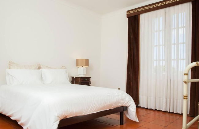 Captivating 6-bed House in Grijó - Foto 7