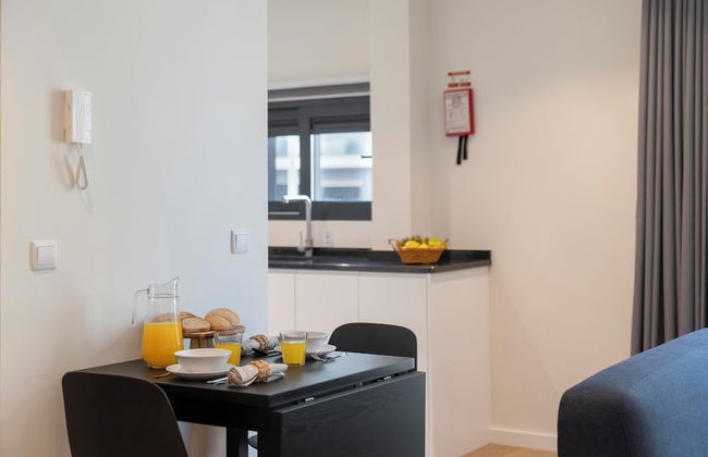 Golden City by An Island Apart - Foto 69