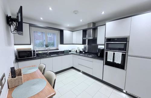 Luxury House - Sleeps 6 - near Nec Parking - Foto 5