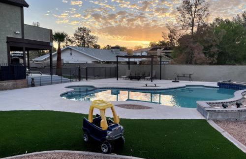 Lux life! Central location for business or play! - Foto 12