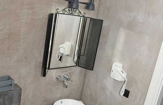 Kamares View Luxury House - Photo 13