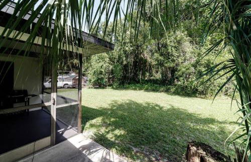 New 6min to 3 Sister Springs, Spacious, Fun with Game Room - Foto 41