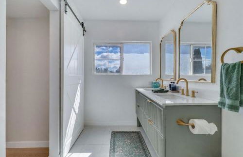 Hey I Am Adriana On The Block Pool BBQ - Foto 38