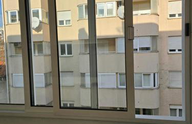 APARTMAN LAVANDA ZAGREB 57 Square Meters 2 Bedrooms Free Parking Self Check-in - Photo 12