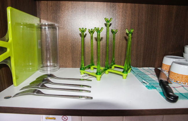 Comfy Studio Room Sunter Park View Apartment - Foto 15