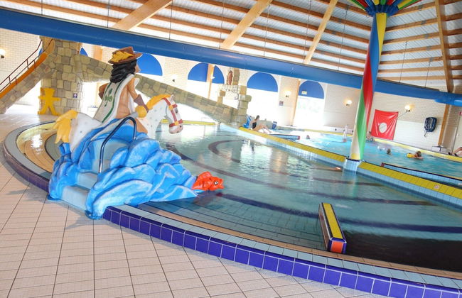 Private Indoor Pool Home in Verviers - Photo 10