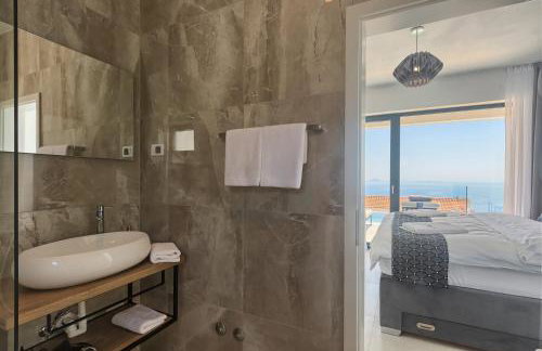 Villa Ateneum with sea view, jacuzzi and infinity pool - Foto 35