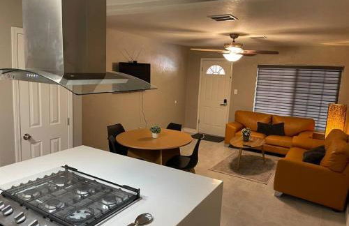 Big Family, Close to All, duplex A and B Downtown UTEP Hospitals - Foto 32