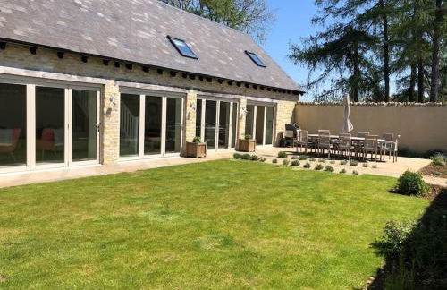 Stone Barn, contemporary barn conversion - Photo 37