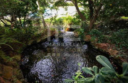 Beautiful Marbella Apartment - Photo 31