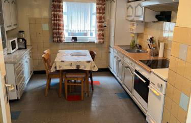 3 Floor XXL House, 7 Rooms, 2 Kitchen, 15 Minutes to Frankfurt, Washing Machine - Foto 50