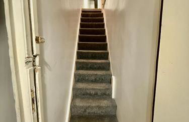 Superb Duplex in North London with reserved parking - Photo 56