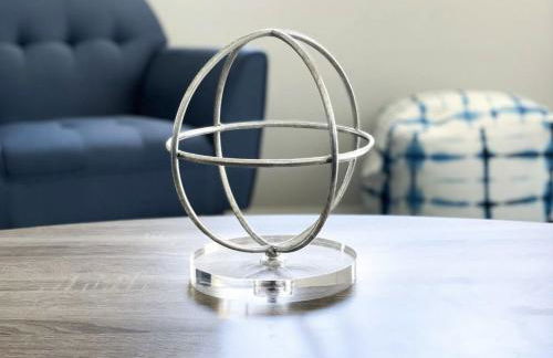 Trendy Ivy 2-bedroom Near Hospital & College - Foto 8