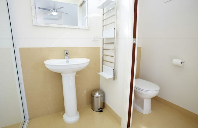 Beached on Magnetic - Photo 12