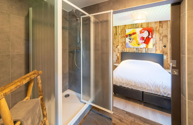 Lush Chalet Near Lake of Butgenbach - Photo 23