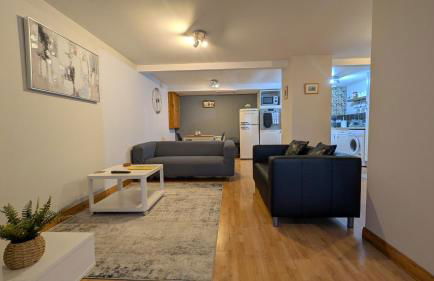 One bedroom self-contained accommodation - Foto 11