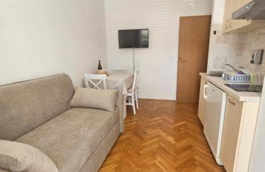 Buntin Apartments - Photo 7