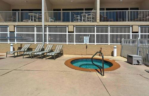 Seafarer, Gulf Front Condo, Right on the Beach - Photo 26