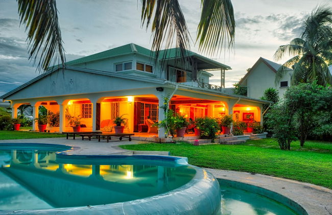 Ocean Beach Villa - Photo 37