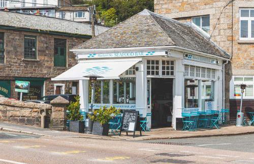 Santa Fe Newlyn-Sleeps 4 - Photo 22