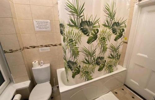 The Green Light House Studio 24 - Free Private Parking - Foto 27