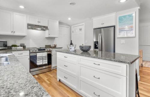 Falmouth Paradise 4BR FirepitFireplace - Foto 11