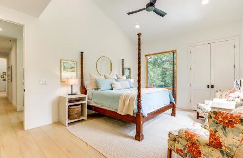 Riverfront Huntsville Cabin with Views and Kayaks! - Foto 9