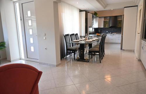 GianAngelo Holiday Villa - Photo 16