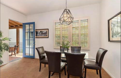 Luxury 1BR Suite Living Room, Patio, Fp & Kitchen, 12 pools -Legacy Villas - Photo 7