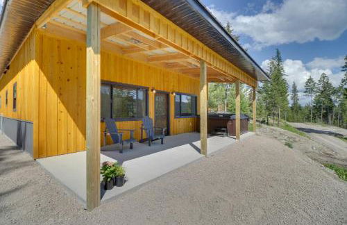 Lakeside Cabin with Hot Tub 3 Mi to Flathead Lake! - Foto 3