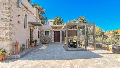 Achlades The Mountain Paradise Villas - Suite with a Private Jacuzzi, Pool, and a Balcony with an Amazing View! - Foto 5