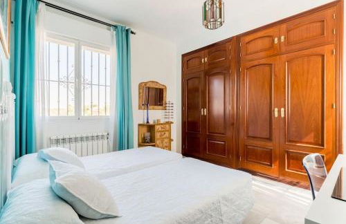 Star's House Sevilla.Con piscina,10 min de Sevilla - Foto 33