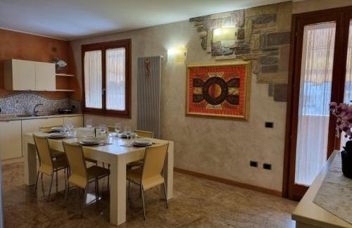 Consuelo House - Photo 8