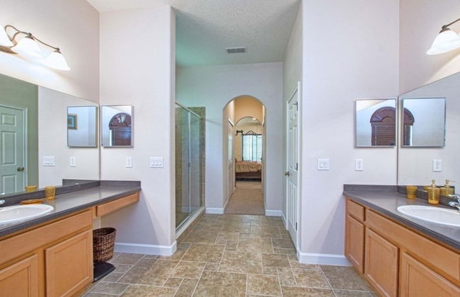 Private Oasis With Pool & Spa- 3400clr 4 Bedroom Home by RedAwning - Foto 18