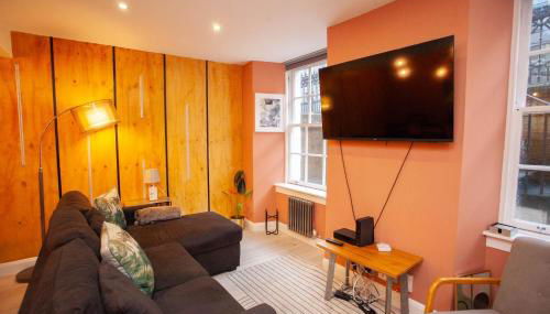 Beautiful 2 Bed Flat with a Private Terrace - Foto 3