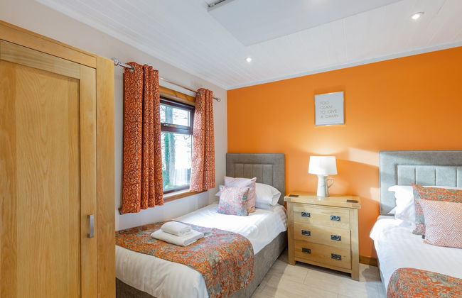 Birch 14 With Hot Tub, Newton Stewart - Photo 8