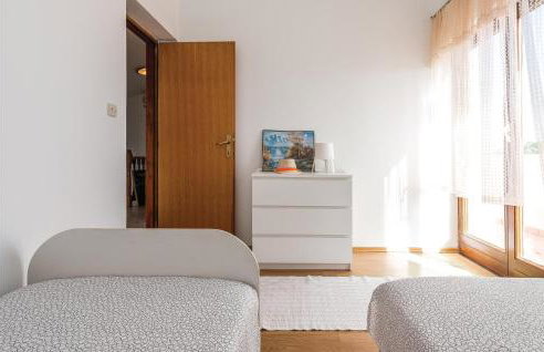 Nice Home In Cista Velika With Wifi - Photo 22