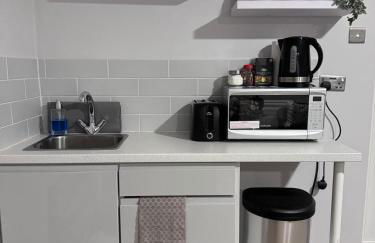 studio flat near NEC, Solihull & Airport. Short & Long stay Contractors HS2, NHS - Foto 5