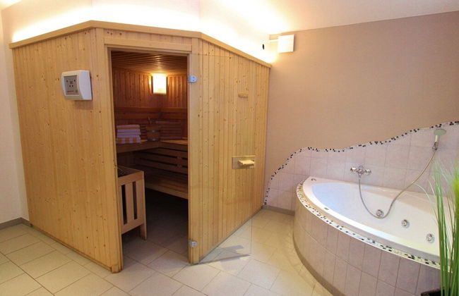 Modern Chalet with Hot Tub in Krimml - Foto 11