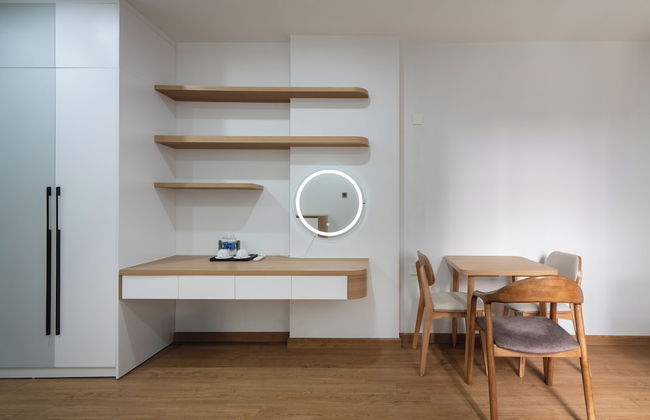 Moonlit Suites Hotel - Photo 41