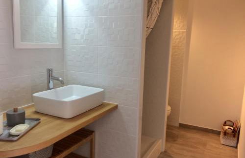 T2 calme au centre de Sausset - Foto 5